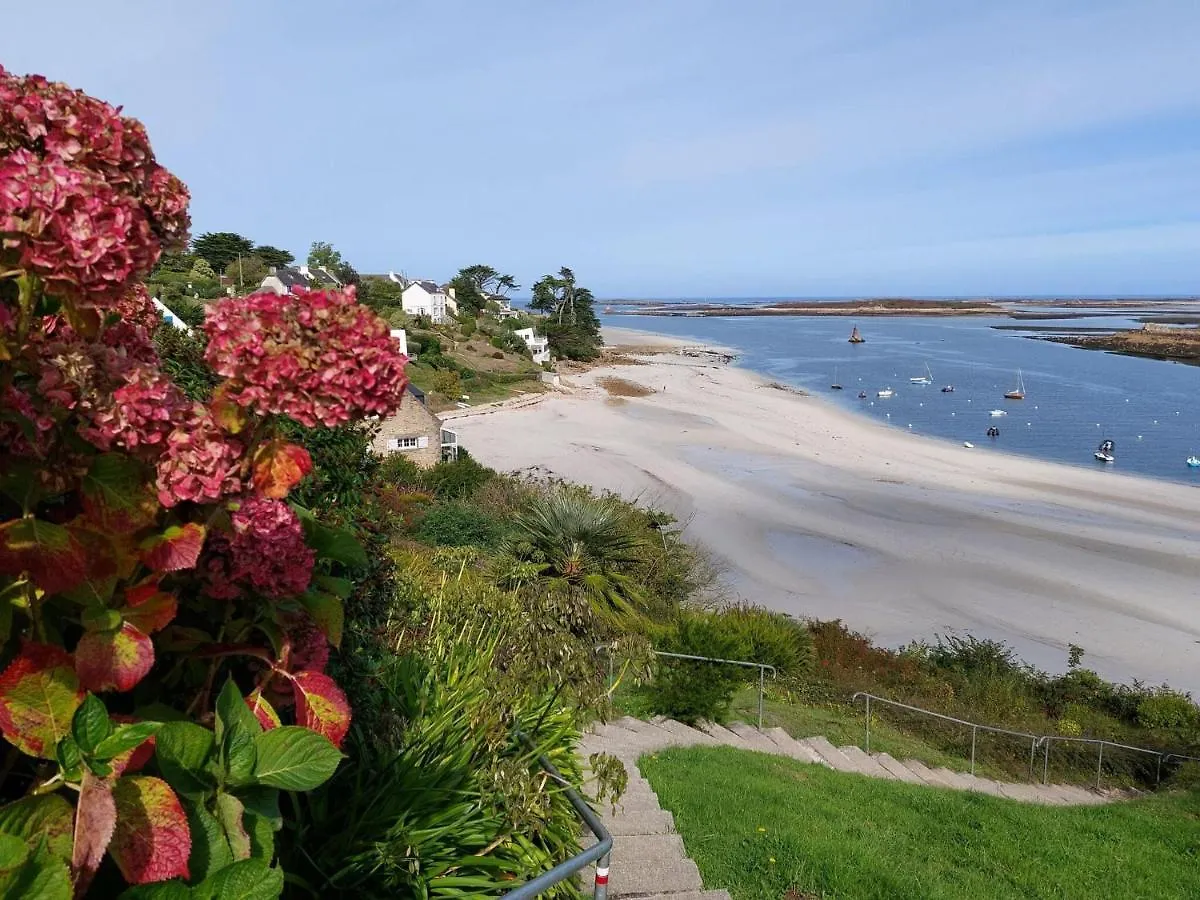 Holiday home Cottage, St Pabu Saint-Pabu  France
